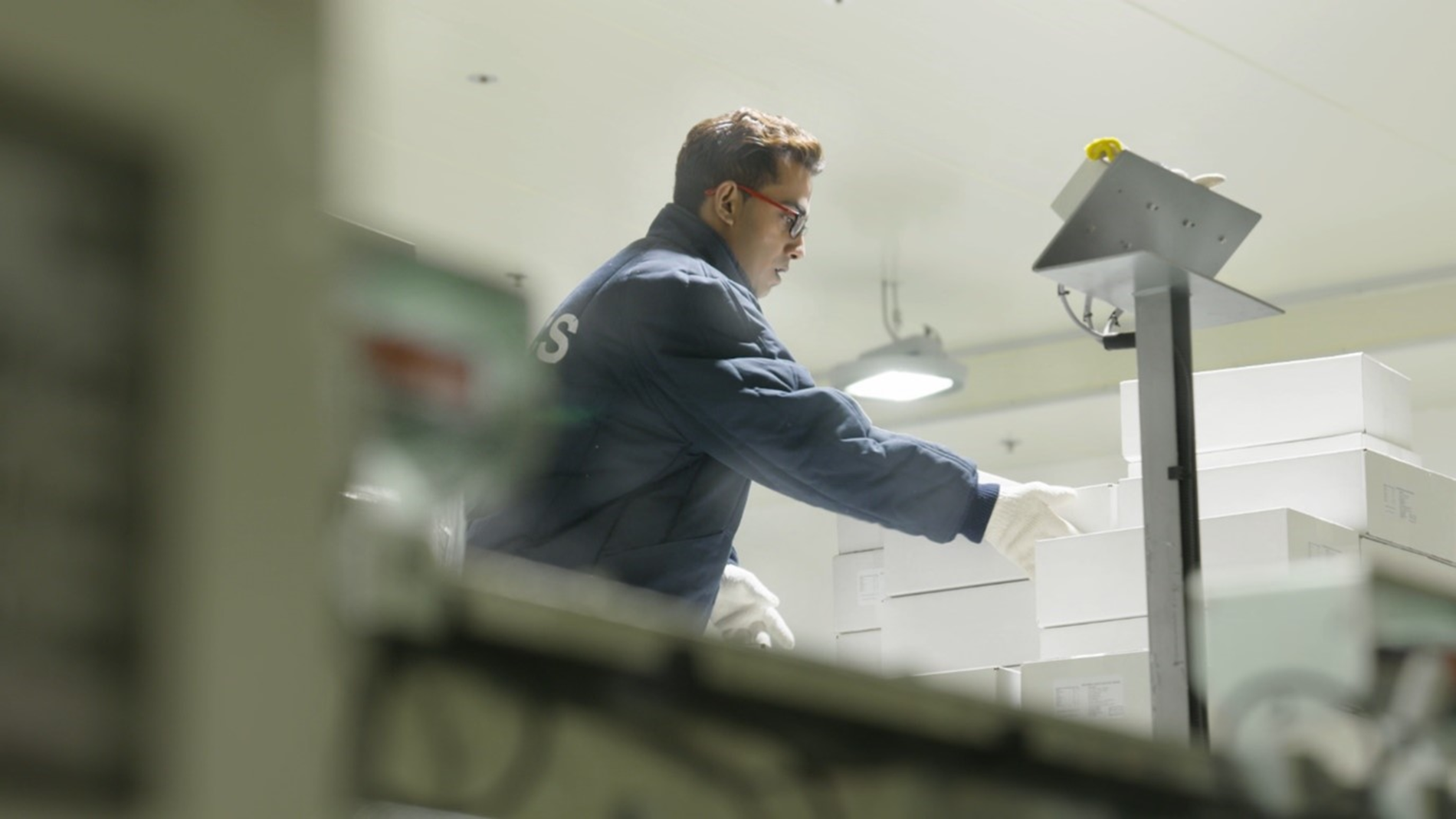Deep Freeze warehouse picker
