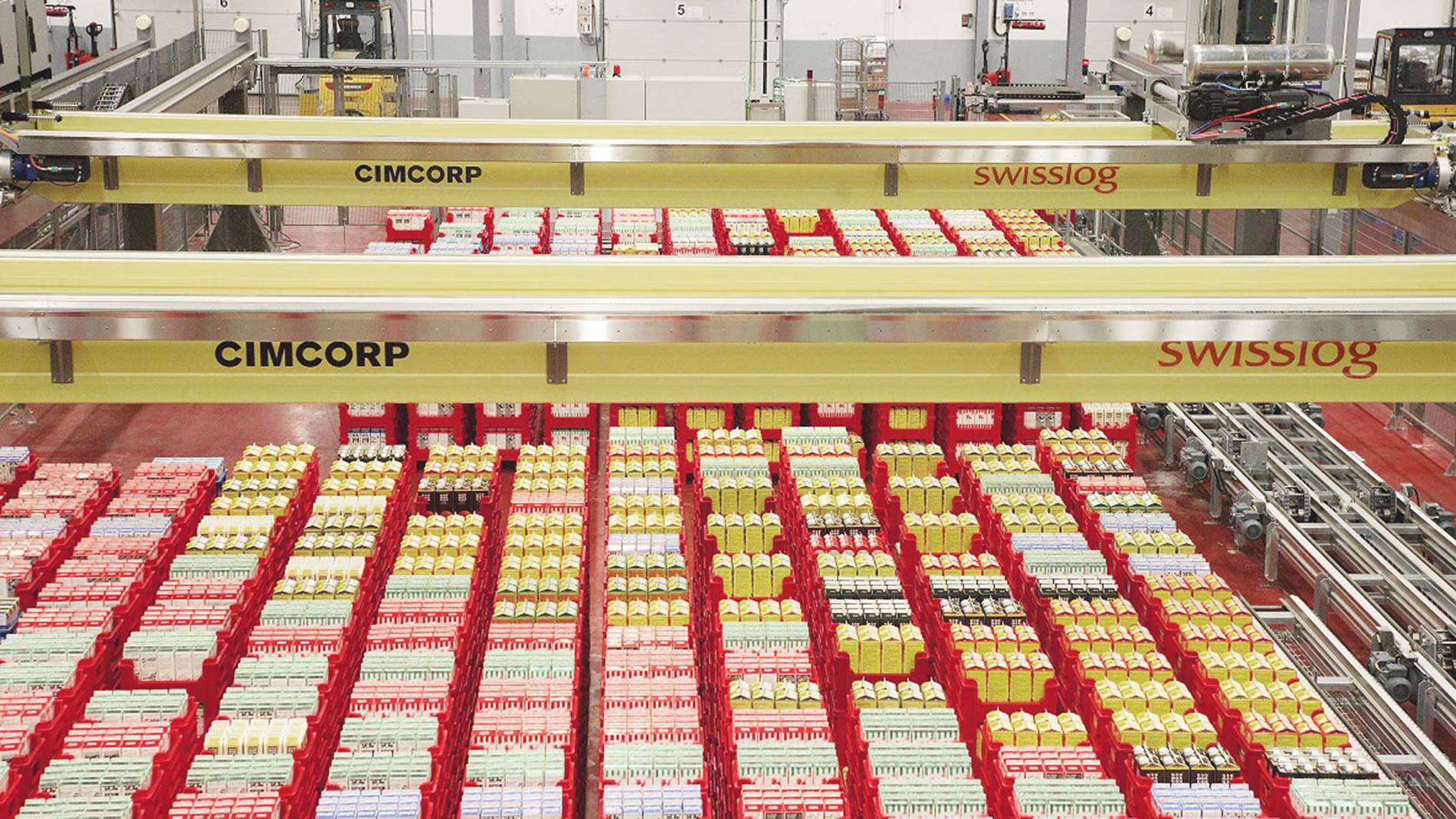 Swisslog MultiPick robots for crates at Arla Foods