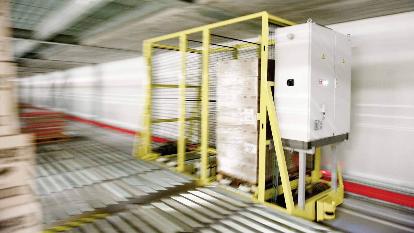 Shuttle car in Norbert Dentressangle frozen foods warehouse, Zellik