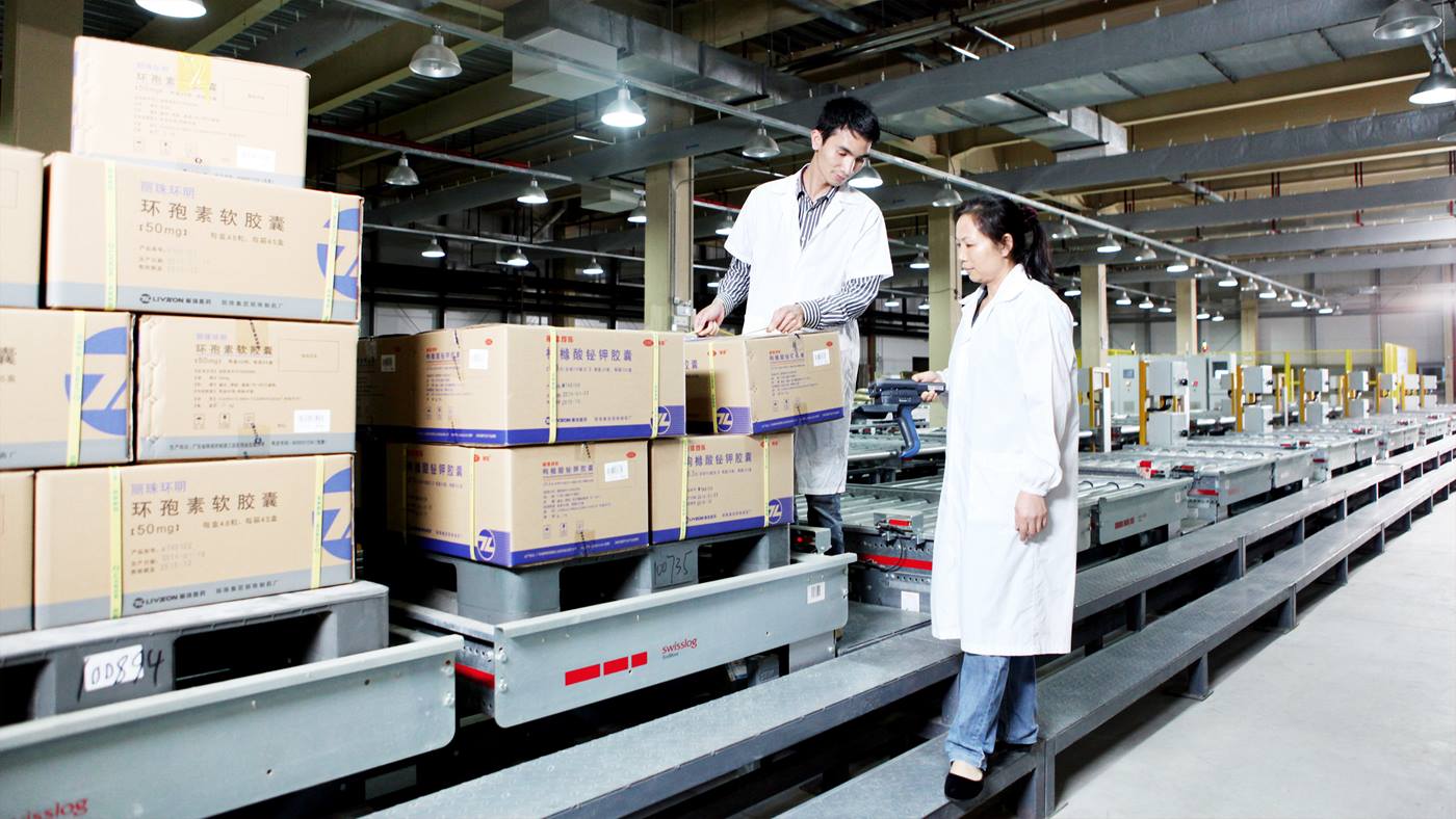 Dynamic picking locations at Livzon Pharmaceutical distribution center