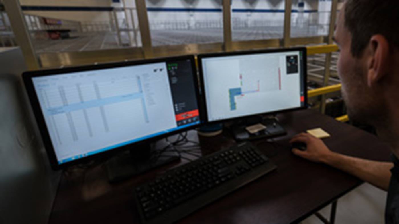 AutoStore system at Radwell International, USA