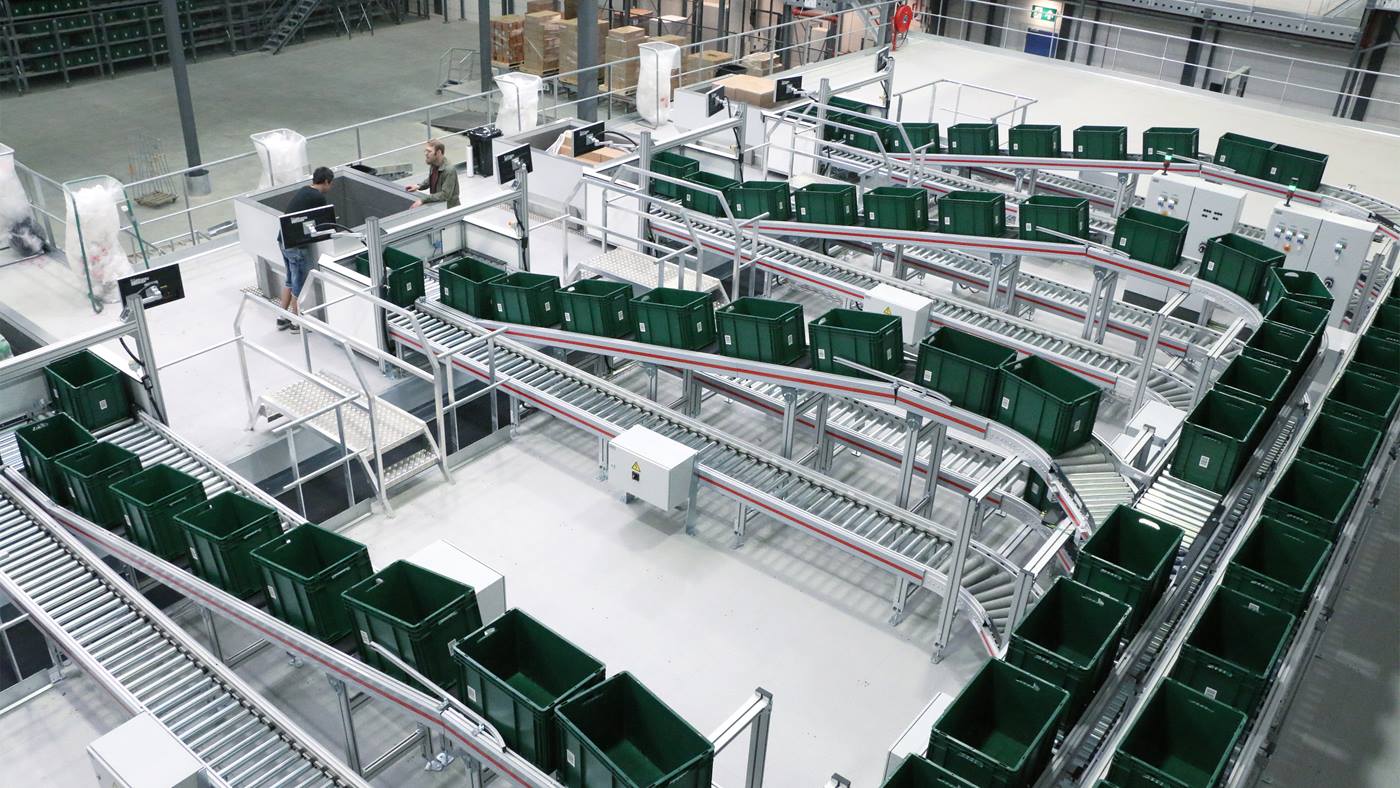 Four Swisslog depalletising stations