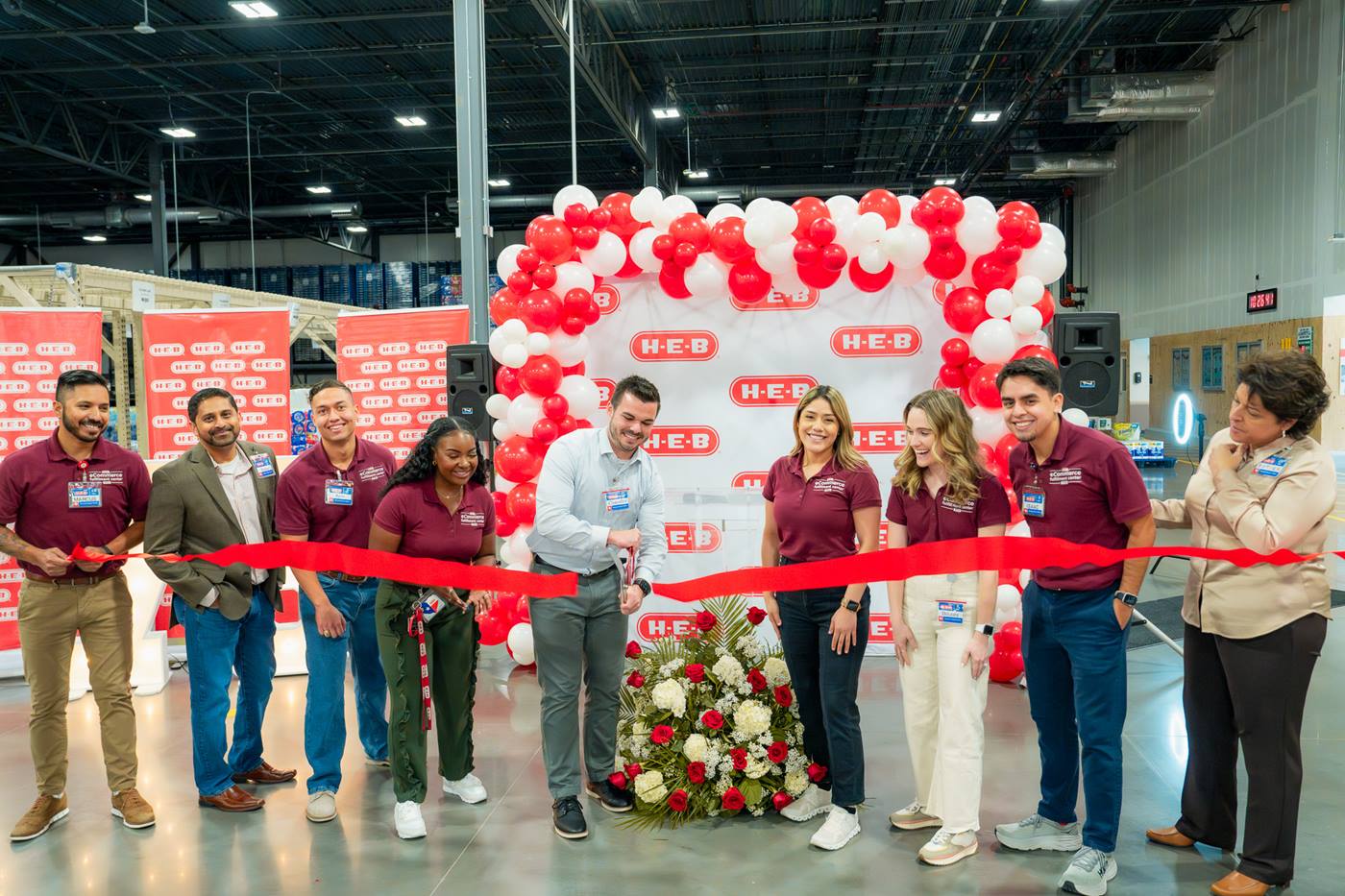 Heb Idevelop H-E-B Works with Swisslog to Open Its Largest E-Commerce Fulfillment ...