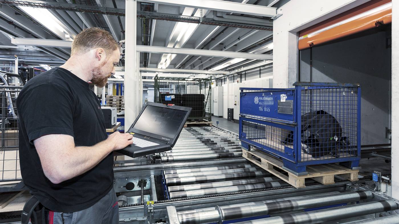 Swisslog Customer Service and Support for complete confidence in your intralogistics service