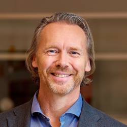 Hur kan vi stå till tjänst?
