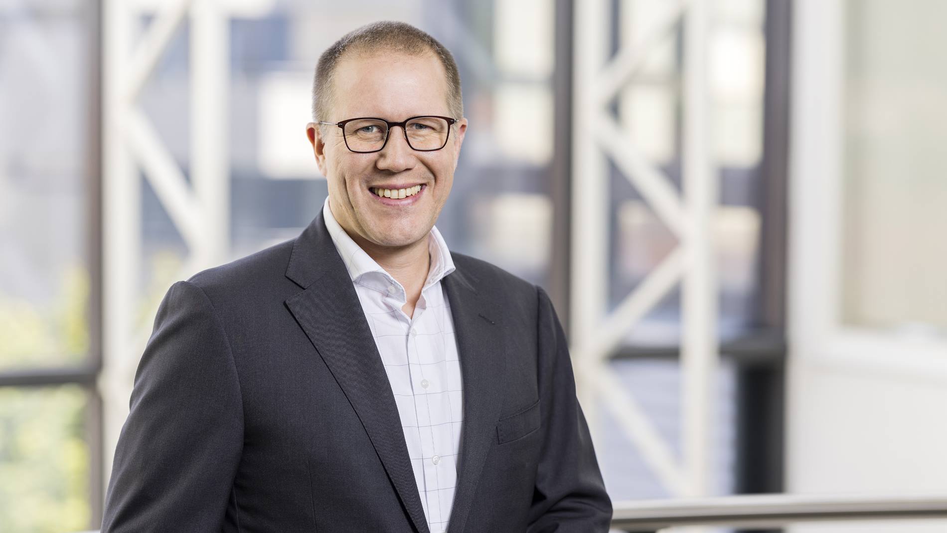 Swisslog Managing Director & Head of Sales Switzerland Stefan Mahler