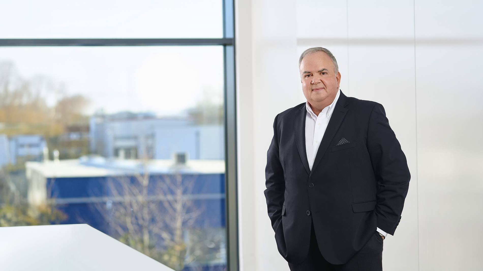 Swisslog People Directeur General France Philippe Dugougeat