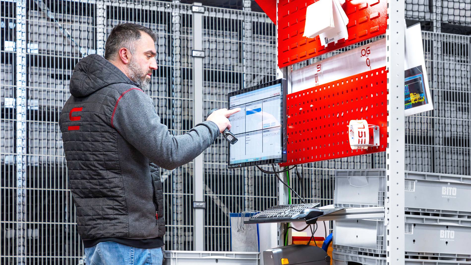 Swisslog goods to person picking station