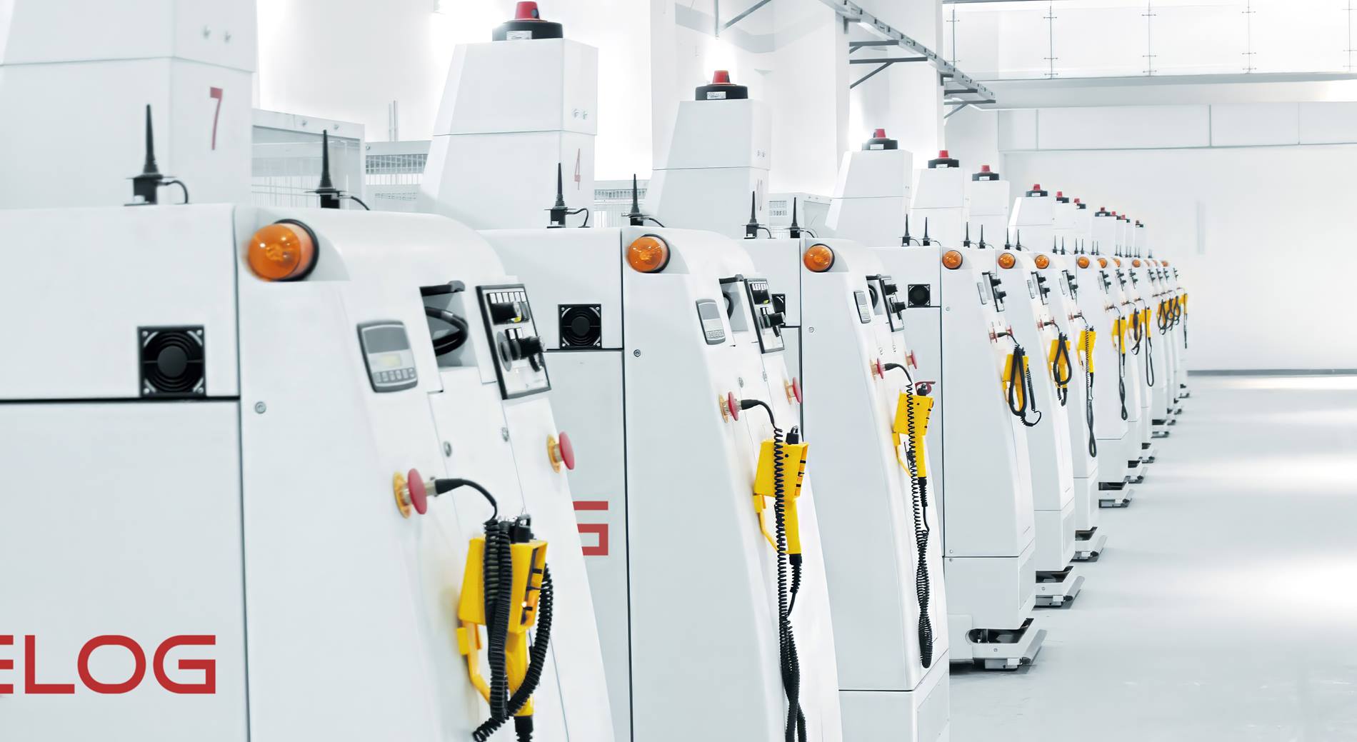 Swisslog Automated Guided Vehicles AGV's kunnen aangepast worden aan uw logistieke vraag